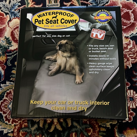 Grey Waterproof Pet Seat Cover - Fits All Vehicles - Picture 2 of 3
